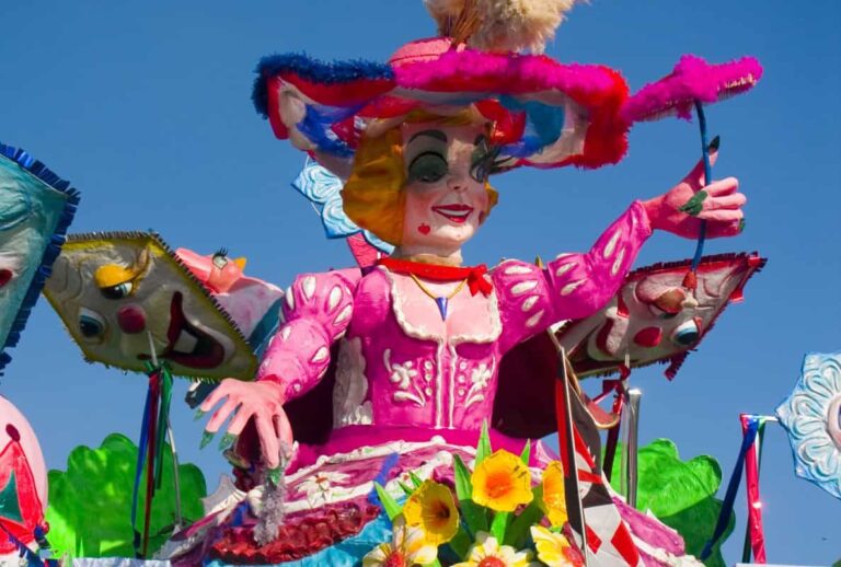 Carnevale Viareggio 2022: date, programma e prezzi dei biglietti