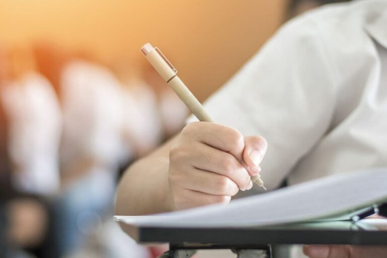 Esame di maturità 2022, come si svolge e quando finisce