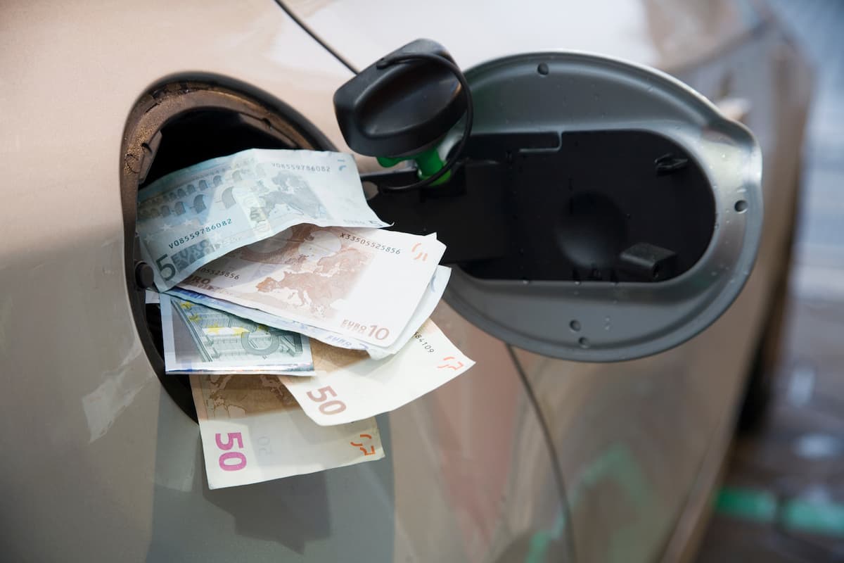 app benzina meno cara prezzi distributori economici costo
