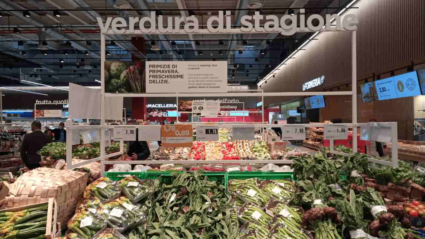 Supermercato verdura stagione