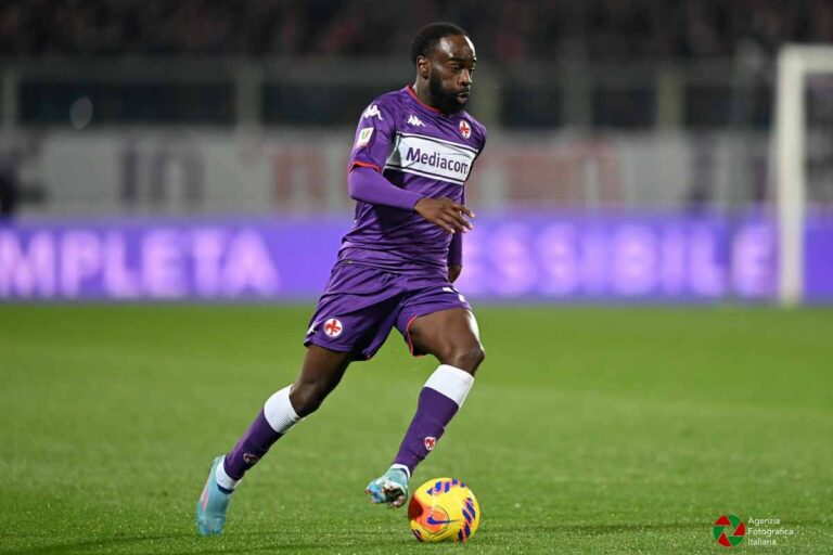 La Fiorentina nel lunch match contro il Bologna