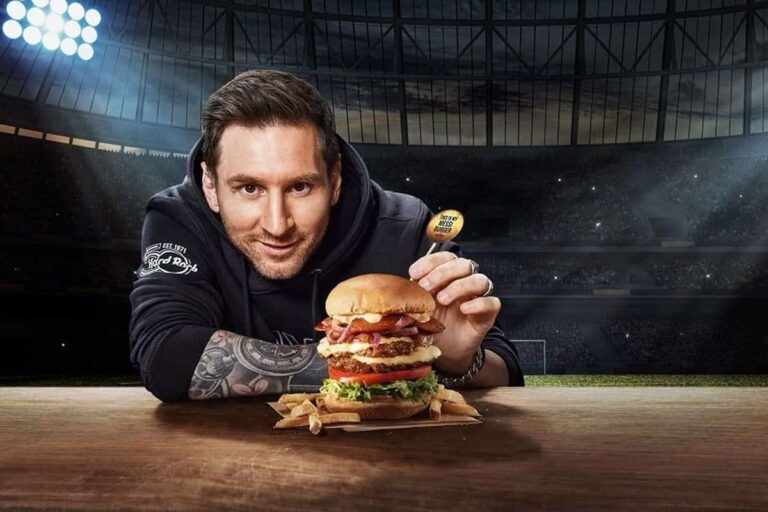 Un panino da campioni: all’Hard Rock Cafe il Messi Burger