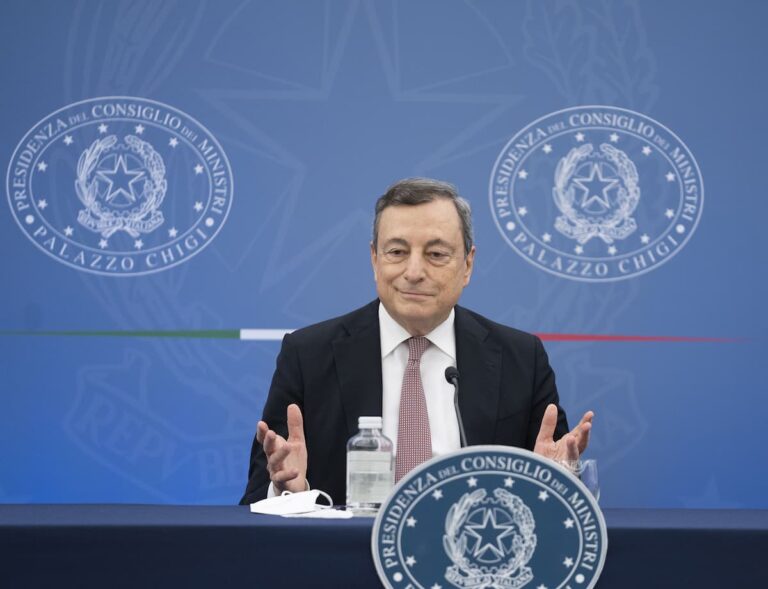 Conferenza stampa di Draghi oggi sul green pass: quando parla