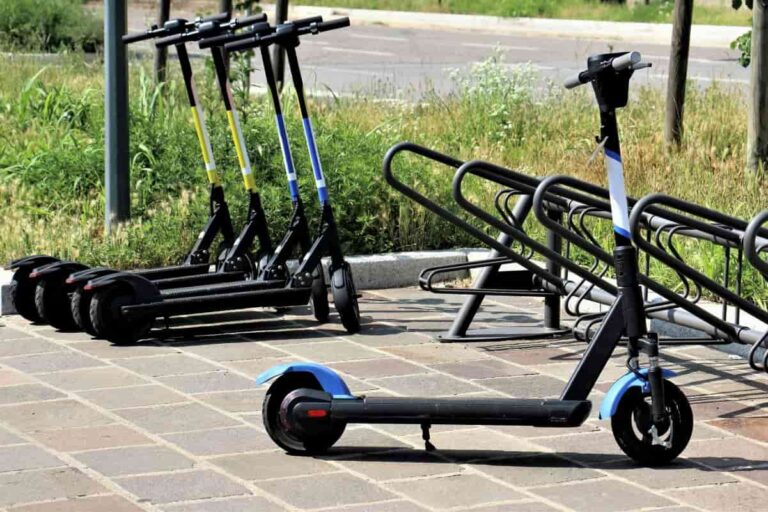 Bonus mobilità 2022 per monopattino e bici: come richiederlo e a chi spetta