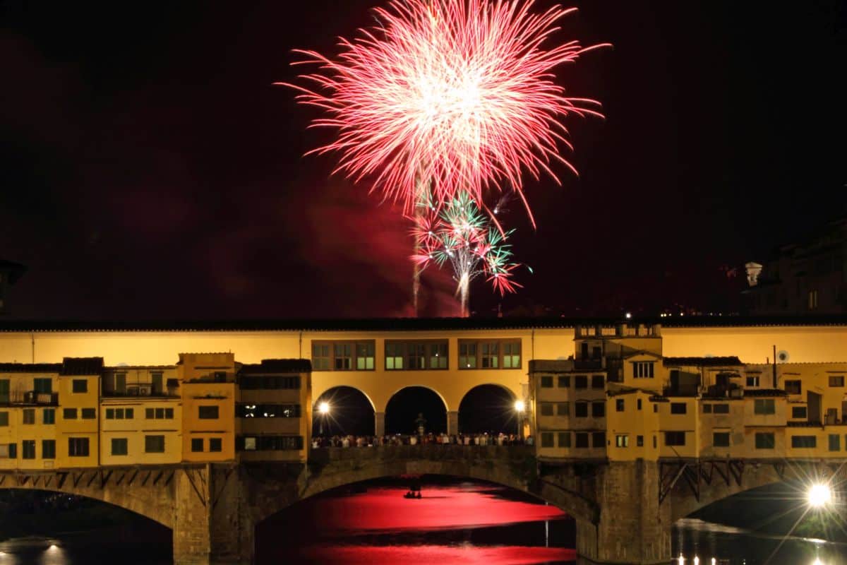Fuochi San Giovanni Firenze 2022 Ponte Vecchio