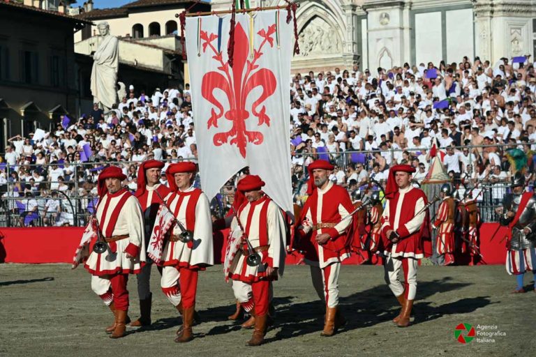 Calcio storico fiorentino 2025: biglietti e diretta tv della finale