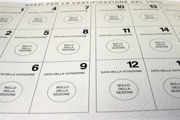 Si può rifiutare la scheda del referendum 2022