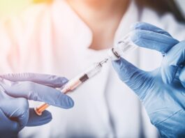 quarta dose vaccino covid Toscana prenotazione prenota chi quando quanti mesi