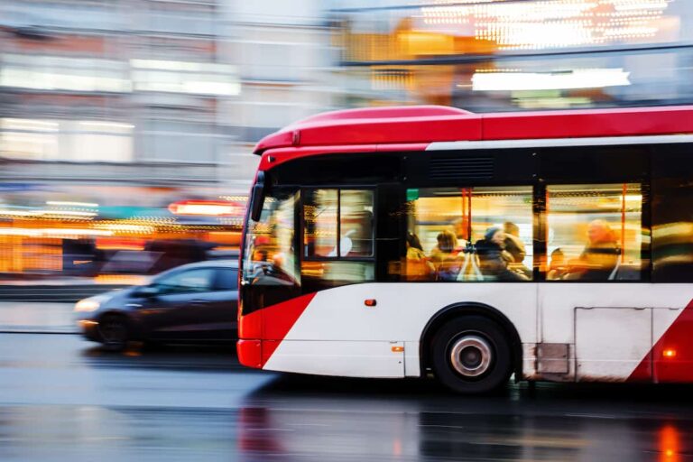 Bonus per i trasporti pubblici: al via le domande online