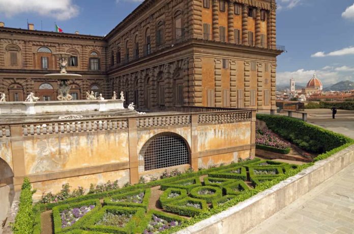 Palazzo Pitti giardino Boboli musei Firenze gratis prima domenica mese 2 ottobre 2022