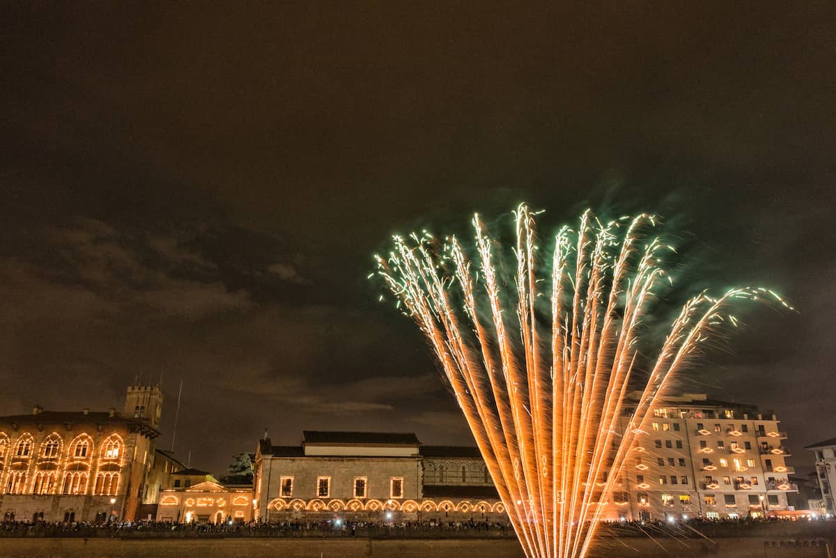 Capodanno 2023 Toscana fuochi artificio Pisa cosa fare dove passare