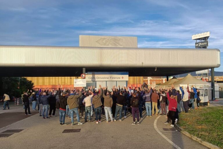 Gkn di Firenze, i consiglieri comunali in fabbrica