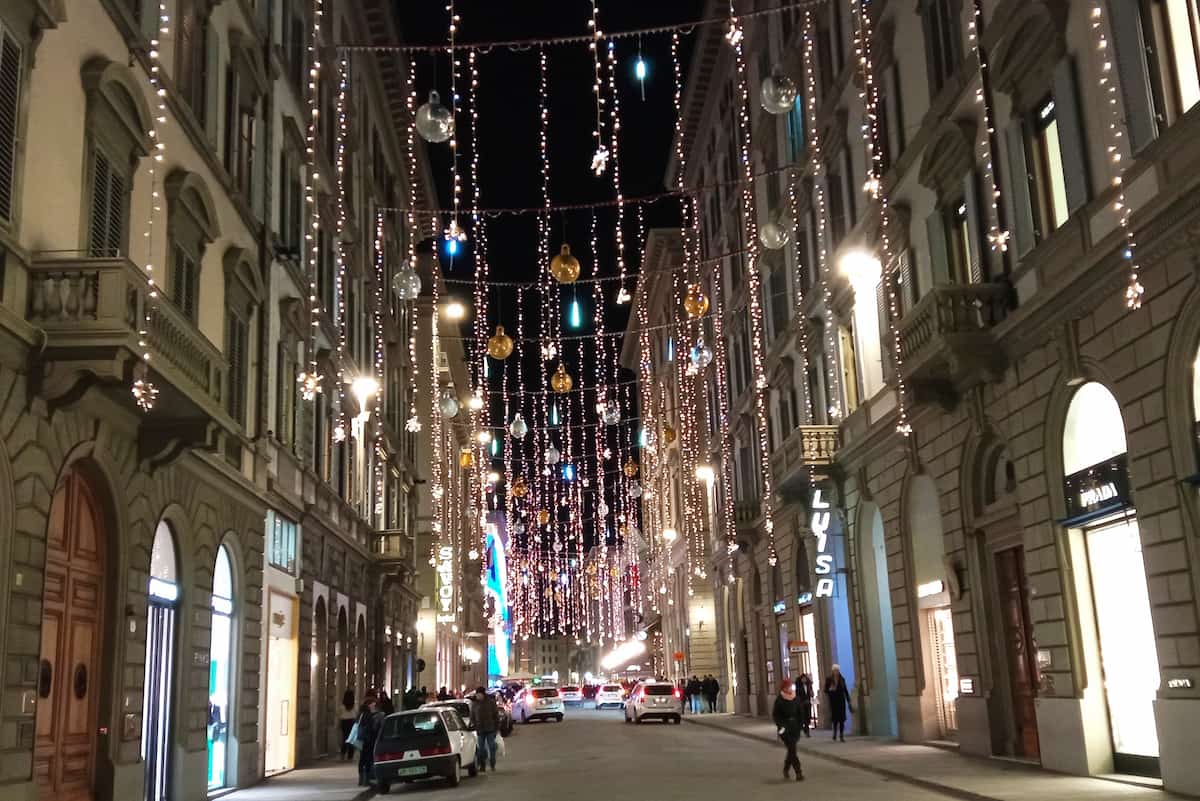 Luci Natale via Roma Firenze