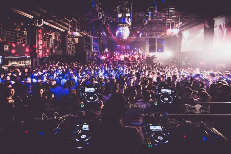Capodanno 2023, le feste nelle discoteche e nei locali di Firenze