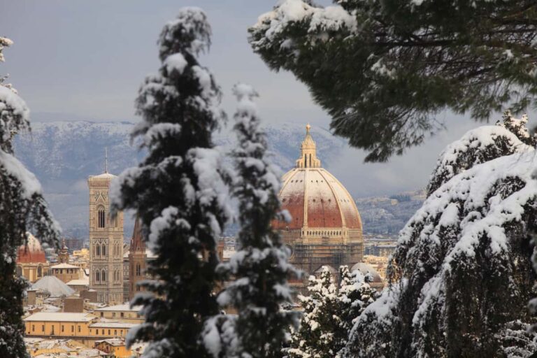 Allerta meteo per neve a Firenze (19 gennaio 2023)