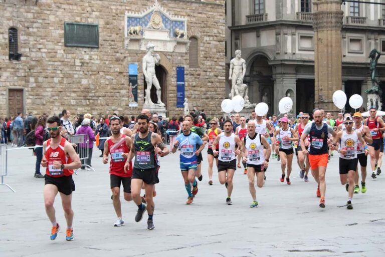 Il percorso dell’Half Marathon 2023 e le strade chiuse a Firenze