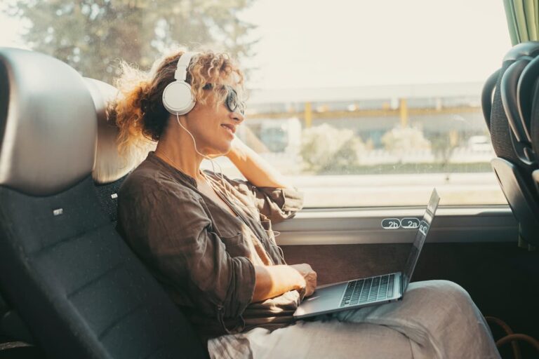 Grazie alla partnership tra flibco.com e Caronna Tour adesso è possibile prenotare online i biglietti per raggiungere Firenze dall’aeroporto di Pisa