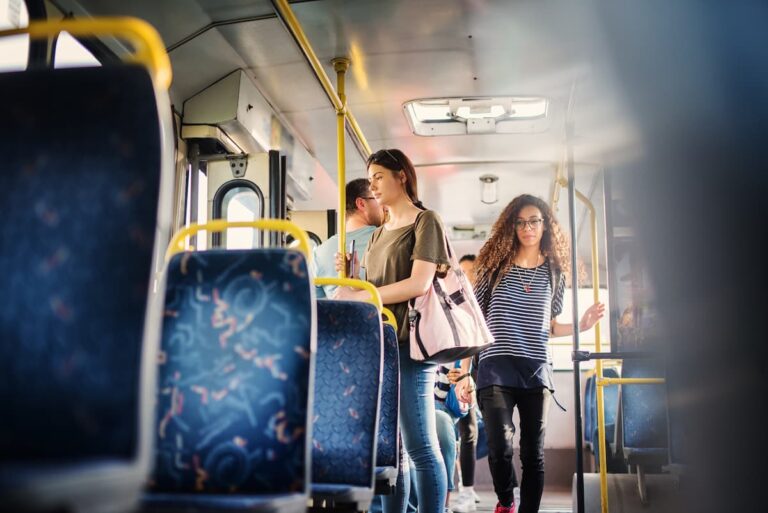 Nuovo bonus trasporti 2023: da quando parte e come richiederlo