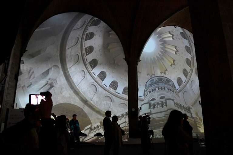 Il viaggio immersivo tra Firenze e Gerusalemme nella Sala D’arme