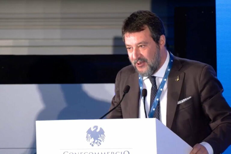 I complimenti di Giani a Salvini e l’imbarazzo del Pd. Il video