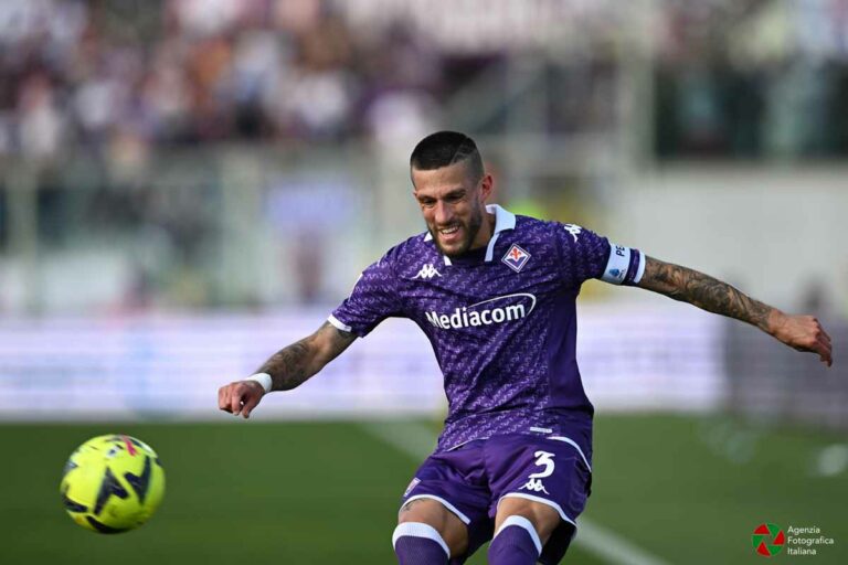 Verso il maxischermo allo stadio per la finale di Conference League