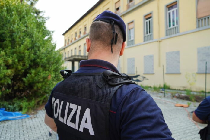 Polizia Firenze omicidio ragazzo ucciso