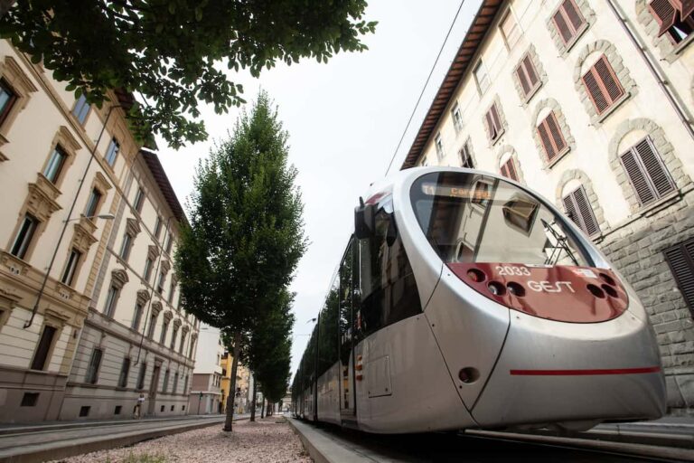 Sciopero di autobus e tramvia a Firenze il 18 settembre 2023