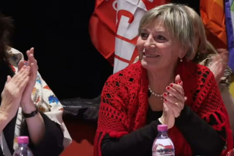 I funerali di Dalida Angelini, prima donna alla guida della Cgil Toscana