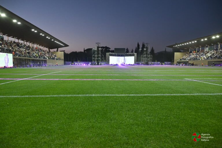 L’inaugurazione del Viola Park: fuochi d’artificio e giochi di luce – Le immagini