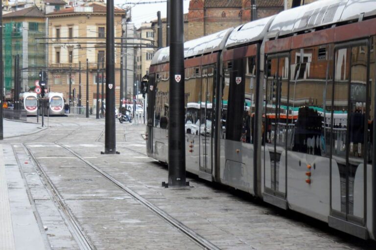 Lavori della tramvia in piazza Libertà: cosa cambia per il traffico