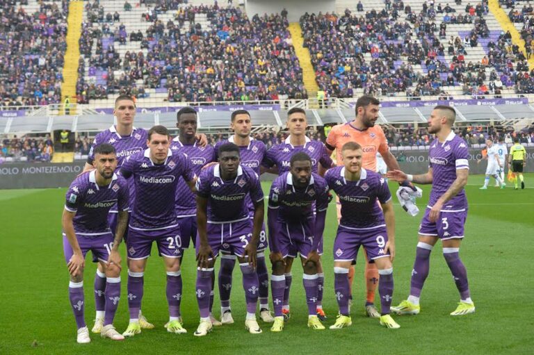 La Fiorentina perde lo scontro diretto per l’Europa a Bologna