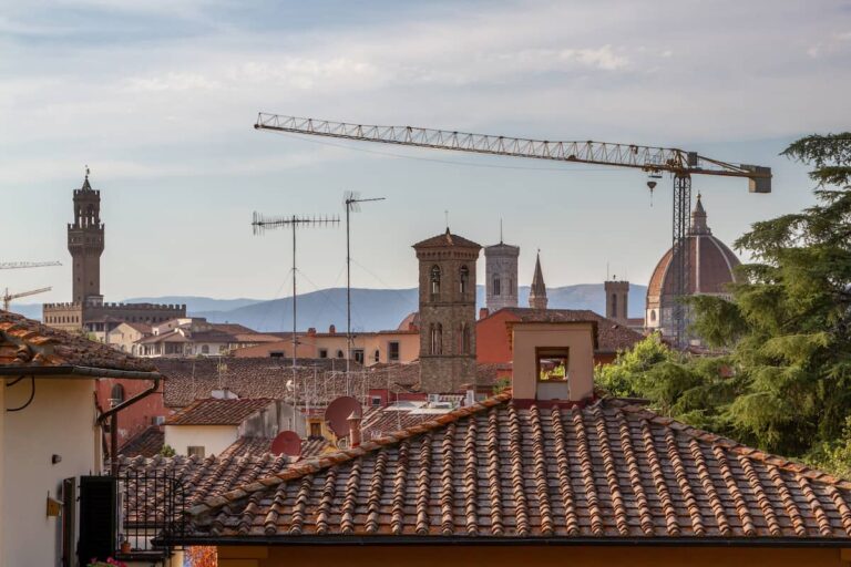 Il Consiglio Comunale approva il piano operativo di Firenze