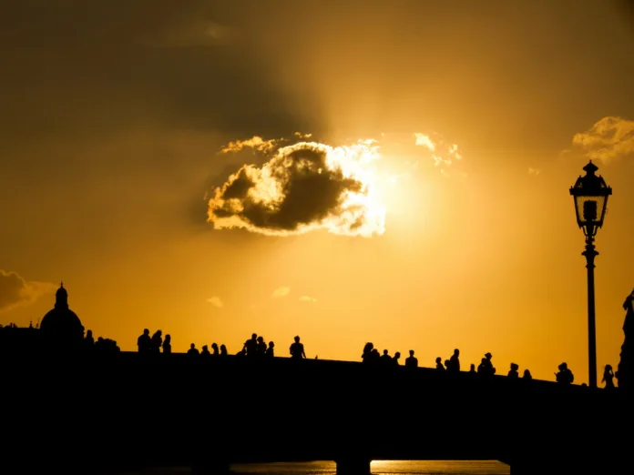 Sole firenze allerta caldo africano eccessivo previsioni meteo