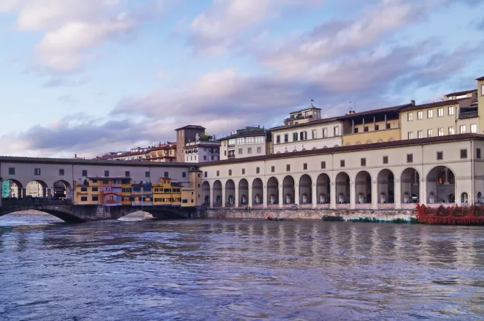 Piena Arno Firenze