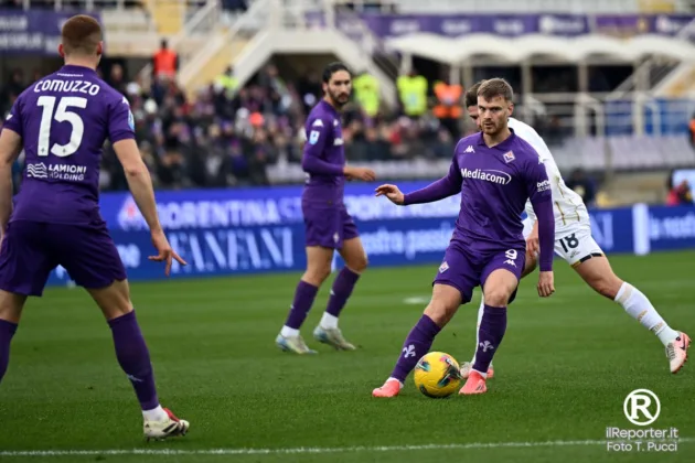 Fiorentina Cagliari foto Tiziano Pucci