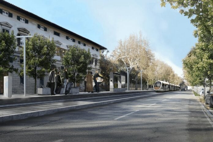 Fermata tramvia piazzale Donatello