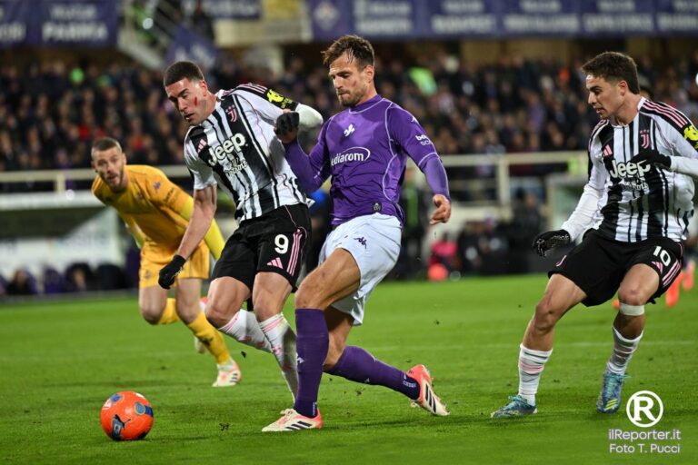 Contro il Sassuolo inizia un mese decisivo per la Fiorentina