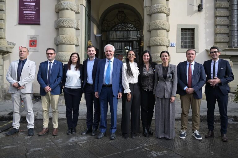 La giunta della Regione Toscana e le deleghe degli 8 assessori