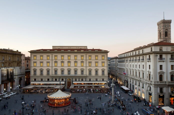Piazza della Repubblica Firenze dehors