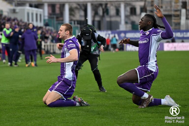 La Fiorentina si sveglia tardi e perde anche a Napoli