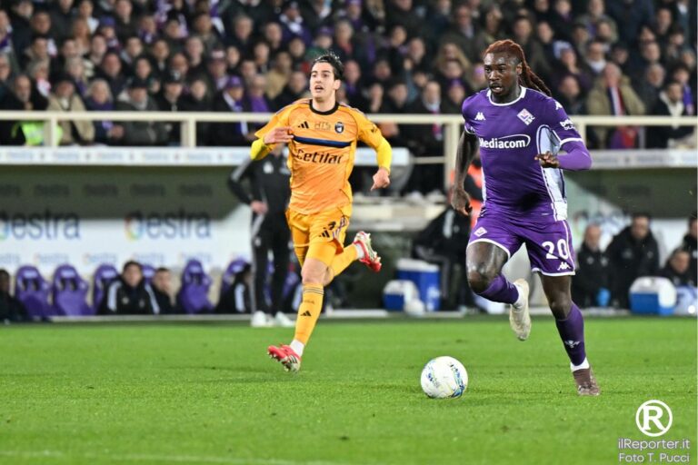 La Fiorentina vince il derby col Pisa e aggancia Cremonese e Lecce (FOTOGALLERY)