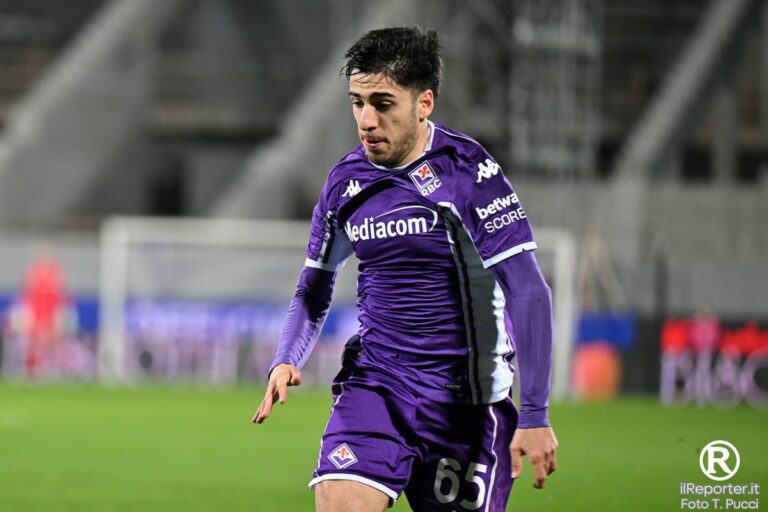 Fiorentina in campo per i playoff di Conference League