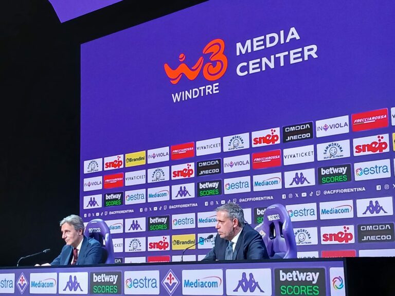La Fiorentina ha presentato il nuovo direttore sportivo Fabio Paratici