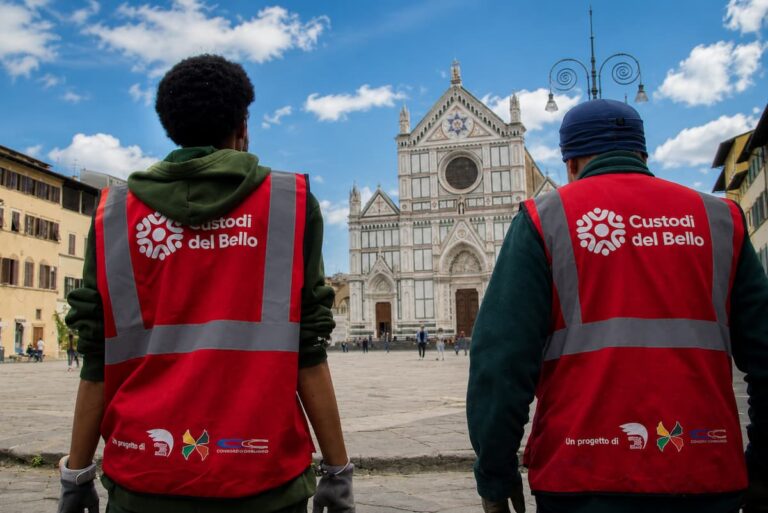 Via le scritte da muri, monumenti e luoghi d’arte: 27 interventi anti vandalismo e degrado