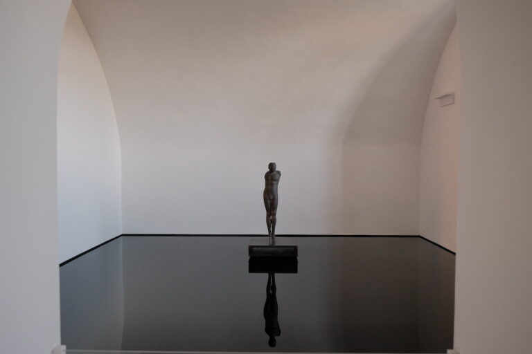 “Oscuro Abbagliante”: al Forte Belvedere la mostra di Per Barclay